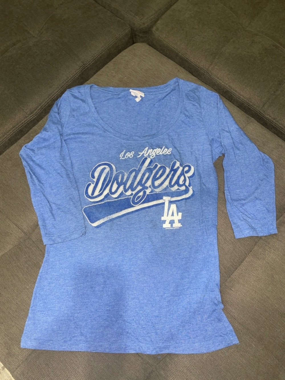 Women’s Los Angeles Dodgers Blue Graphic 3/4 Sleeve Tee Shirt Size L